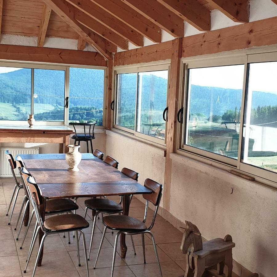 Maisons Du Pere Paille Usclades